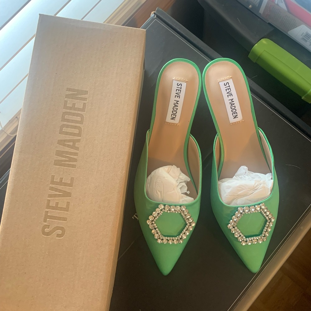 Steve Madden Green Embellished Mules